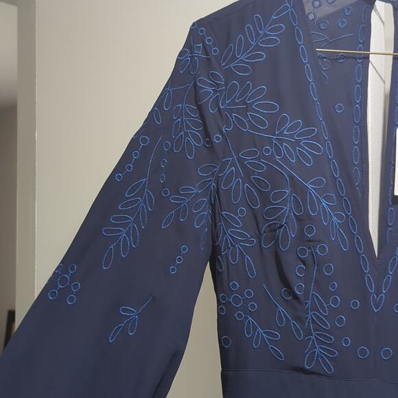 Honey Punch Lulus Maxi Embroidered Floral Romper V-Neck Dress Drk Navy Blue Sz S - Picture 5 of 8